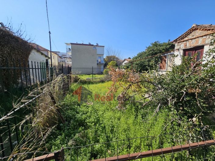 Image No.8-1 Bed Property for sale