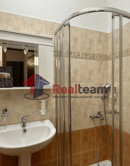 Image No.16-4 Bed Hotel for sale