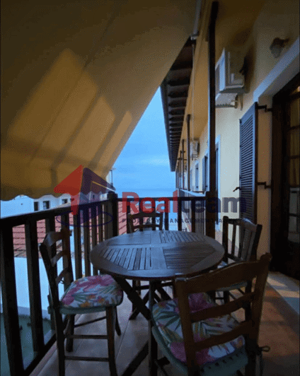 Image No.21-4 Bed Apartment for sale