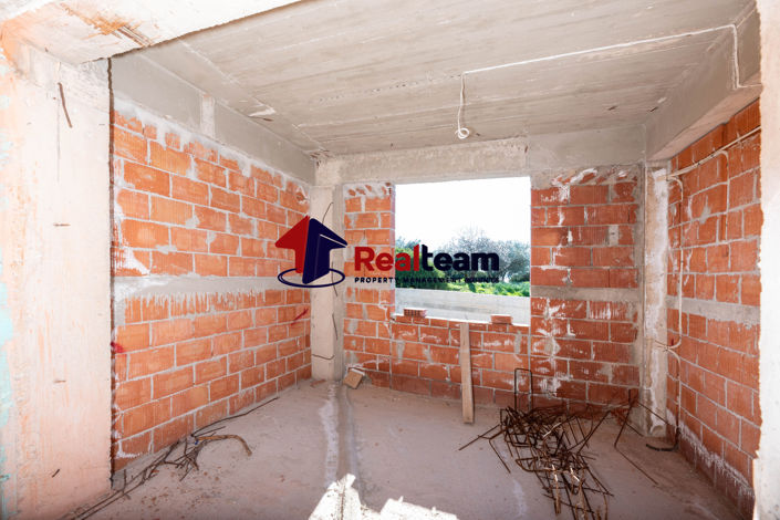 Image No.9-3 Bed Property for sale