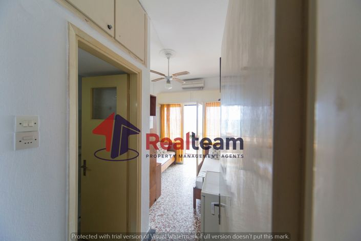 Image No.19-18 Bed Hotel for sale