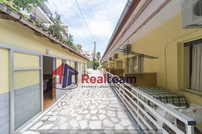 Image No.24-18 Bed Hotel for sale