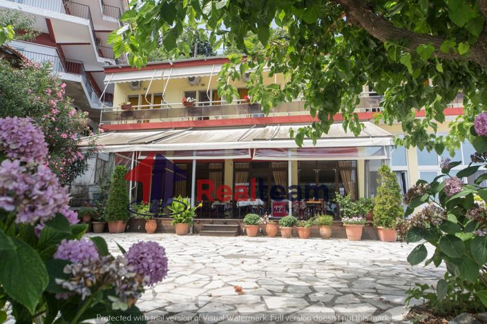 Image No.4-18 Bed Hotel for sale