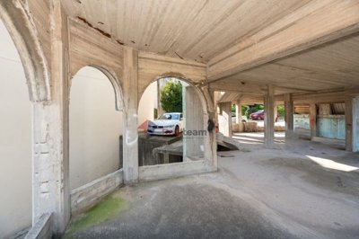 b2d1f219943549f9a58650b9aecd1ddd