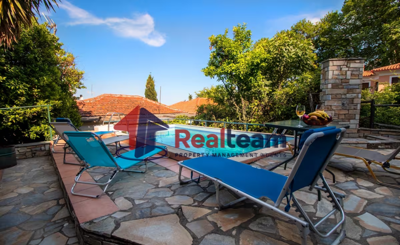 1cf7d5796417416fa146edb449eb732d