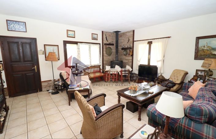 Image No.11-Propriété de 2 chambres à vendre à Ditropo