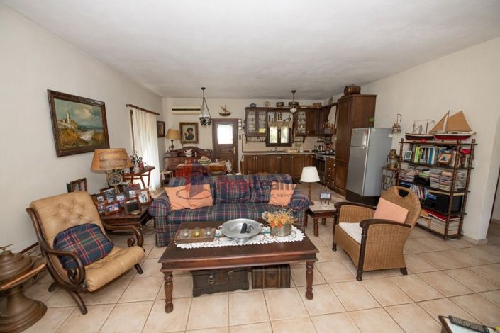 Image No.24-2 Bed Property for sale
