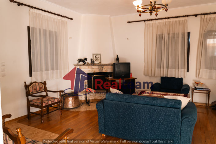 Image No.4-3 Bed Property for sale