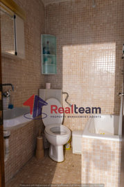 a5d9a94b3a214b909963e53defaf8849