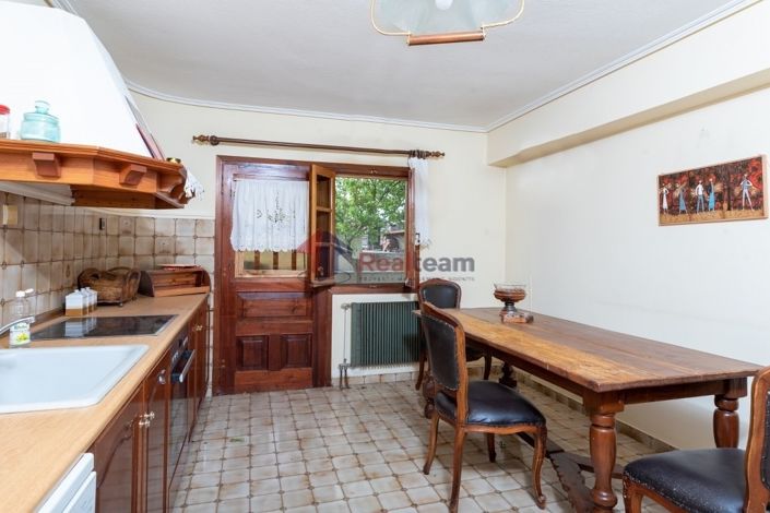 Image No.5-Propriété de 7 chambres à vendre à Nea Agchialos