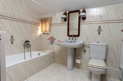 img449420b7-f026-47bb-84f8-4873020138bb