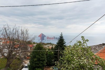 0eb385f6cfd1432b9a05f13ed9e4e6eb