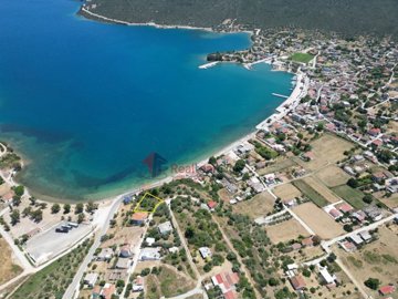 96d57a1bcbfb437d96142fbb3a03d4b6