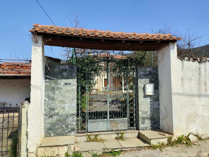 Image No.10-Propriété de 4 chambres à vendre à Sourpi