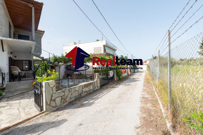 Image No.2-2 Bed Property for sale