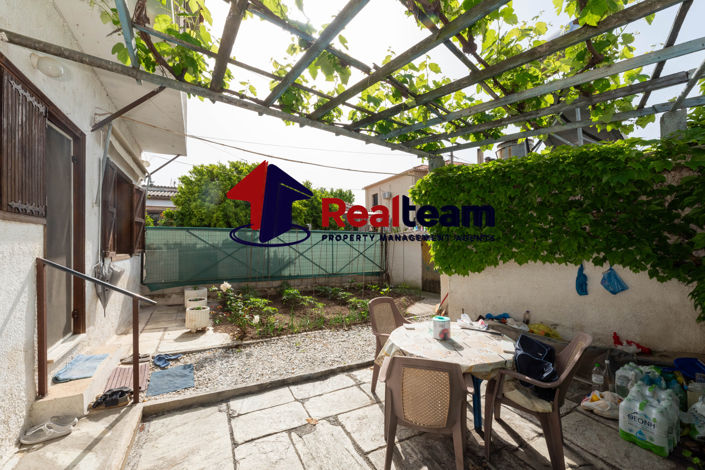 Image No.21-2 Bed Property for sale