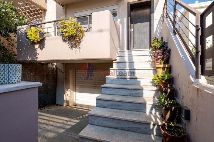 Image No.25-3 Bed Maisonette for sale