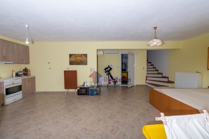 Image No.26-Propriété de 4 chambres à vendre à Sourpi