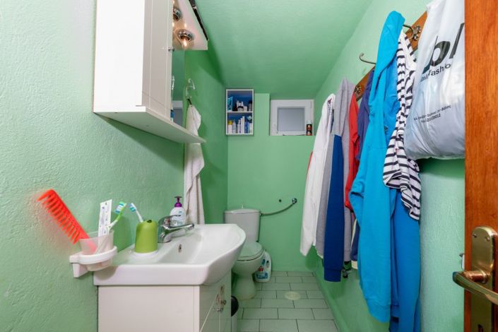 Image No.10-4 Bed Property for sale