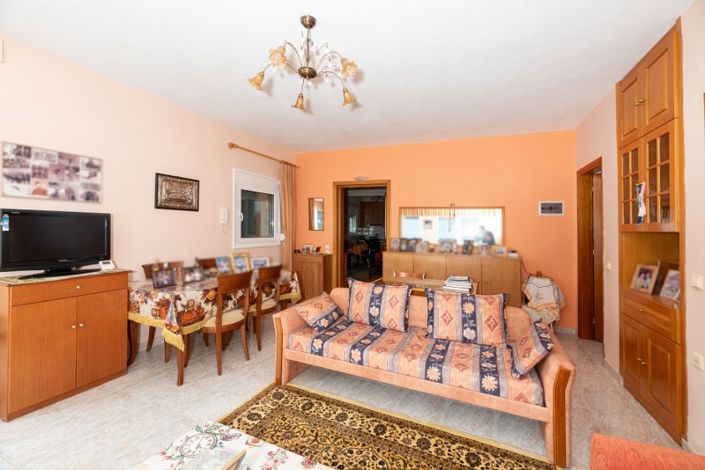 Image No.16-4 Bed Property for sale