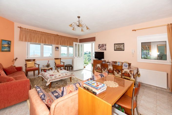 Image No.20-4 Bed Property for sale