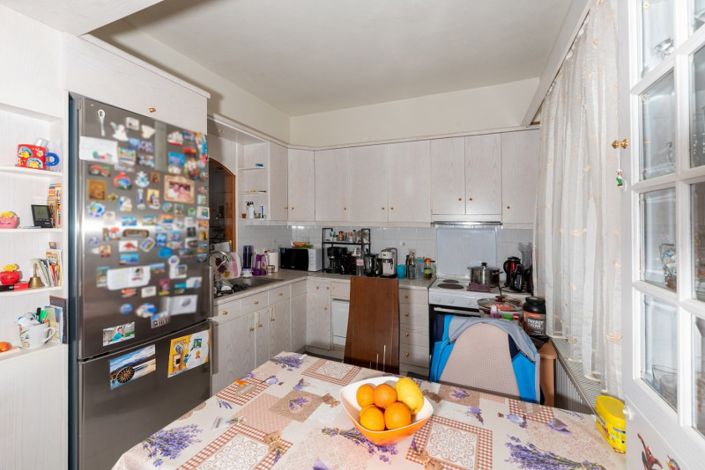 Image No.5-4 Bed Property for sale