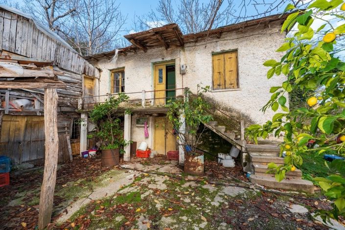 Image No.2-Propriété de 2 chambres à vendre à Mouresi