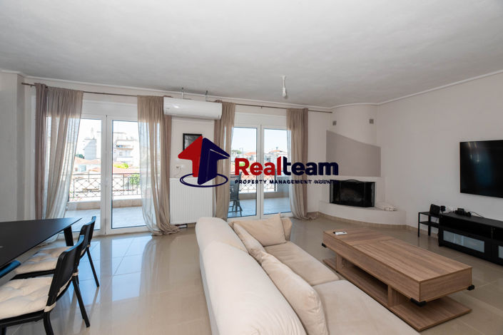 Image No.2-Appartement de 3 chambres à vendre à Nea Agchialos