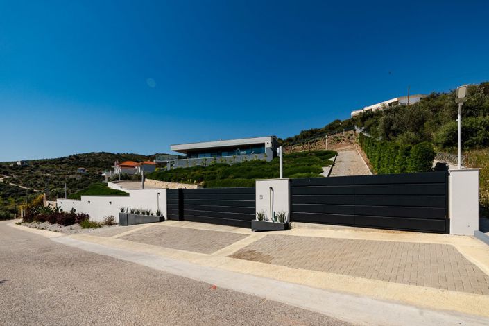 Image No.32-4 Bed Villa for sale