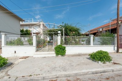 1 - Center, Property