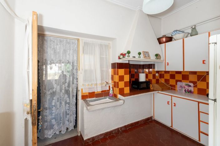 Image No.22-2 Bed Property for sale