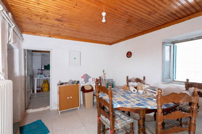 Image No.13-2 Bed Property for sale