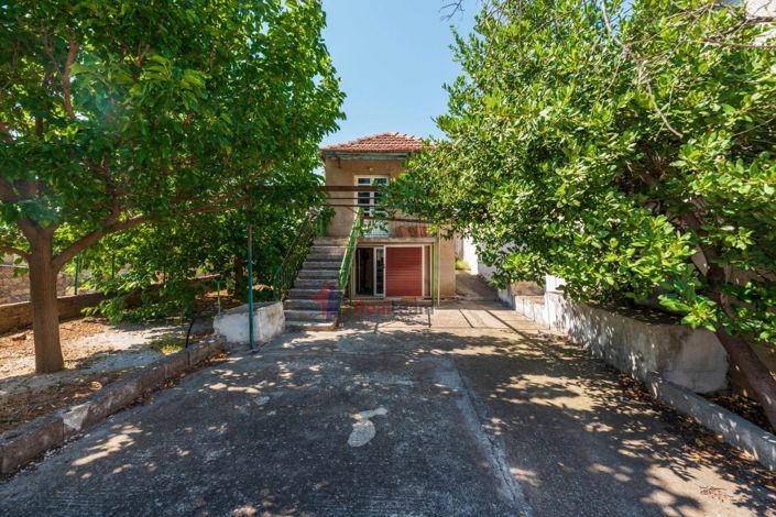 Image No.22-2 Bed Property for sale