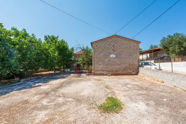 Image No.28-2 Bed Property for sale