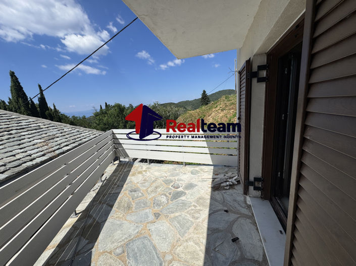 Image No.21-3 Bed Property for sale