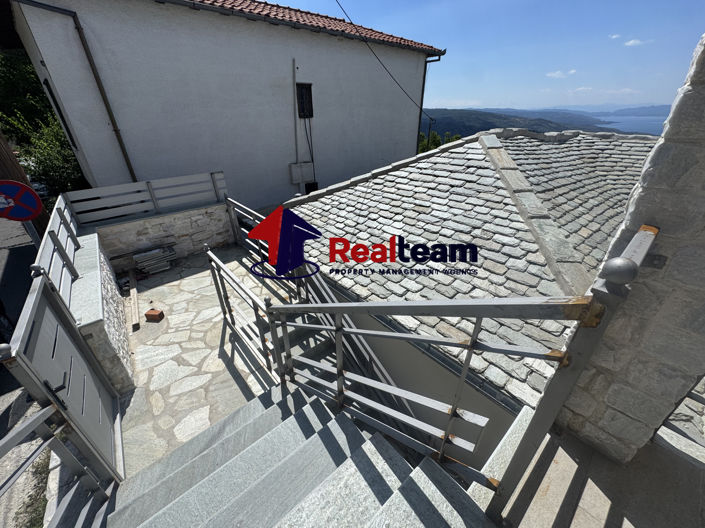 Image No.23-3 Bed Property for sale