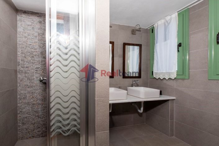 Image No.16-Propriété de 4 chambres à vendre à Alonnisos