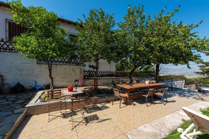 Image No.29-3 Bed Property for sale