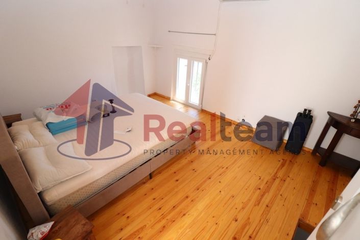 Image No.16-1 Bed Property for sale