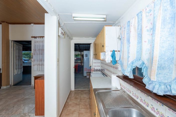 Image No.15-3 Bed Property for sale