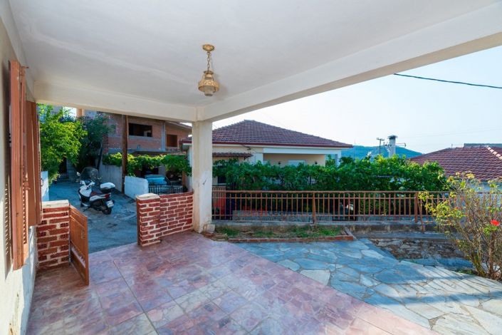 Image No.2-2 Bed Property for sale