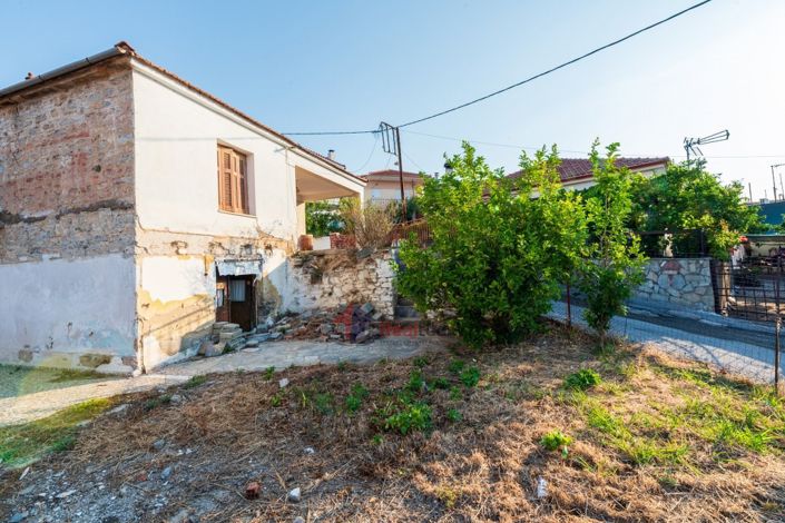 Image No.20-2 Bed Property for sale