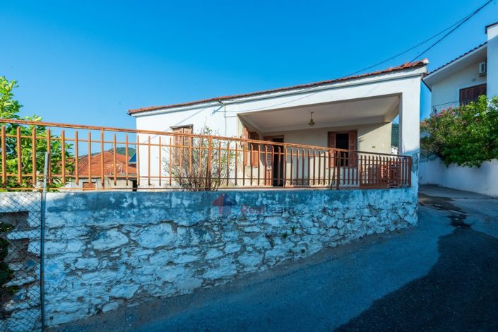 Image No.6-2 Bed Property for sale