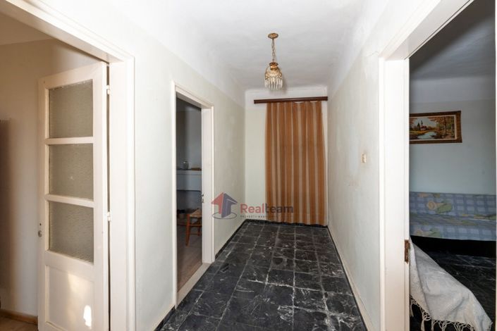 Image No.7-2 Bed Property for sale