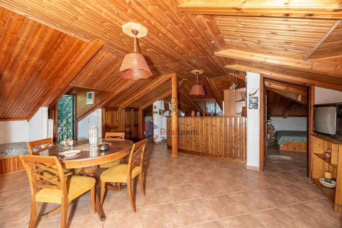 Image No.21-3 Bed Property for sale