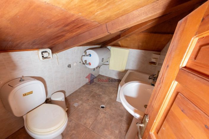 Image No.22-3 Bed Property for sale