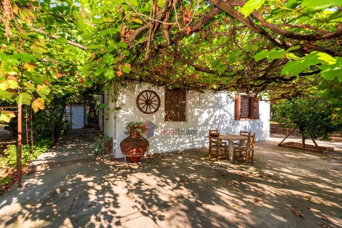 Image No.6-3 Bed Property for sale
