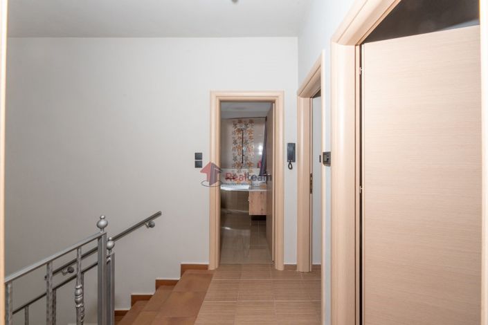 Image No.13-Propriété de 3 chambres à vendre à Volos