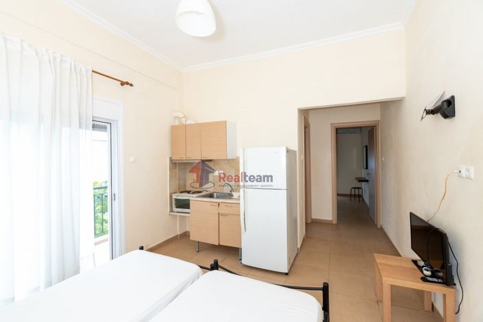 Image No.11-6 Bed Property for sale