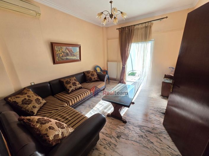 Image No.19-3 Bed Property for sale
